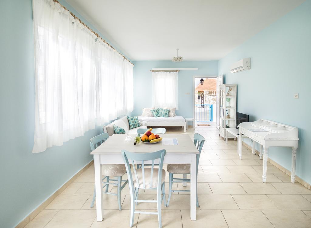 Alcyone Beach House Oroklini Exterior foto